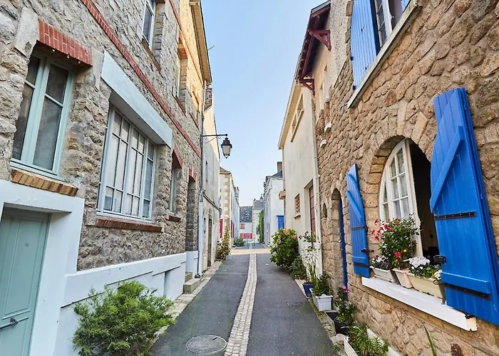 Maison Avec Jardin A 10 Minutes A Pied De La Villa *